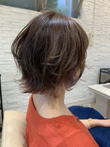 夏スタイルに人気のボブウルフ