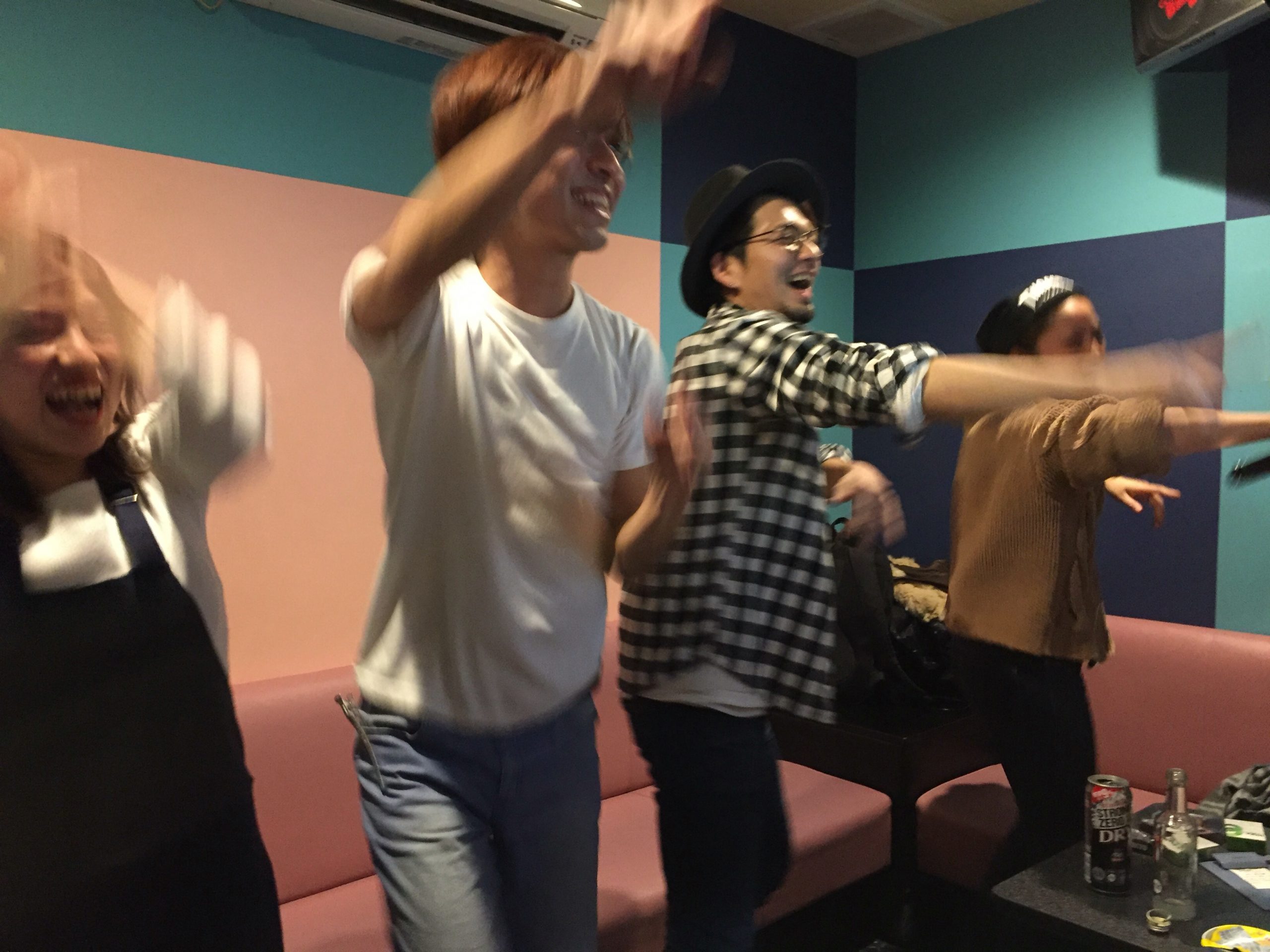 お休みの前の日は。。。。